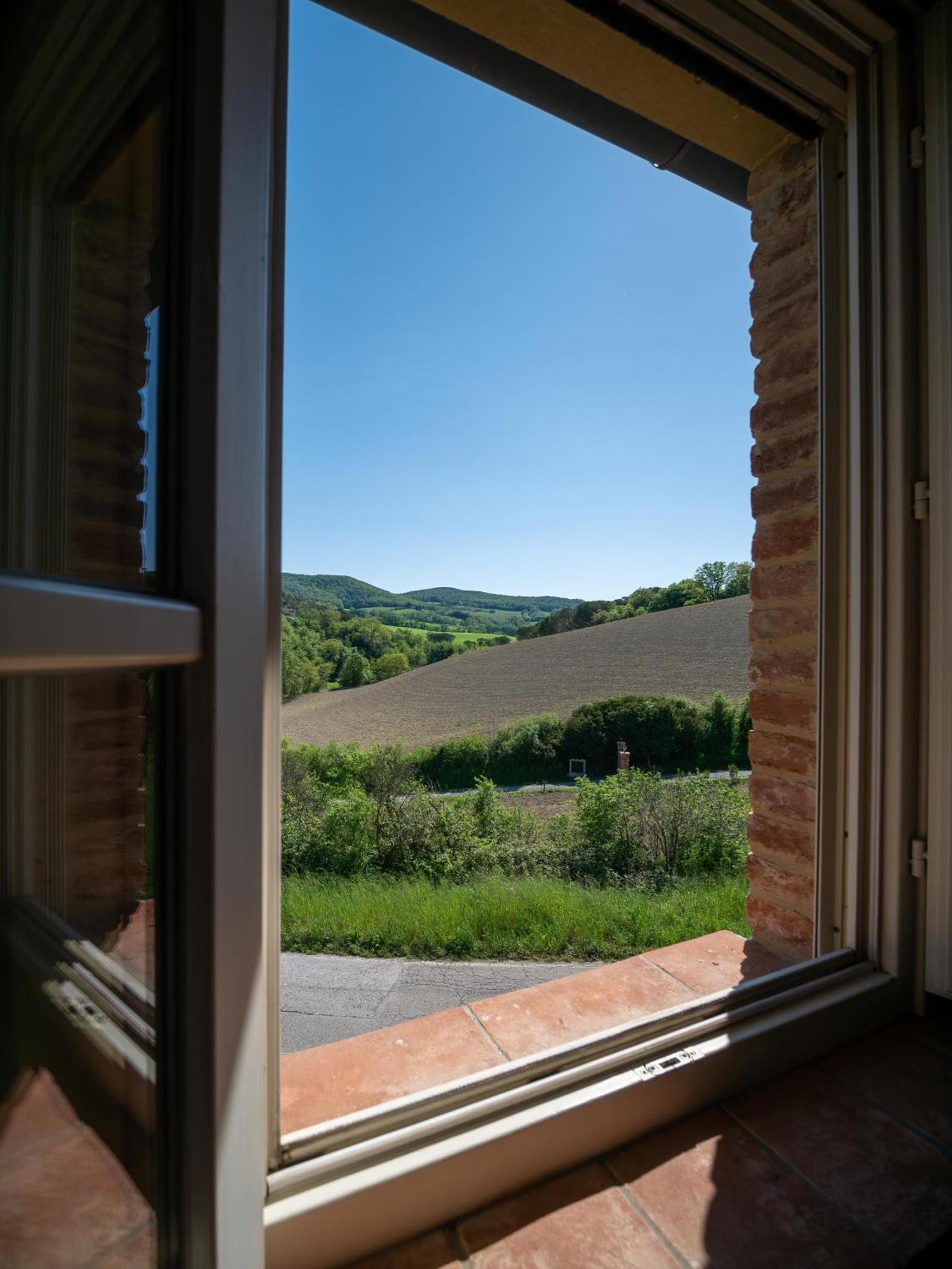 Locanda Le Giunche Guardistallo Buitenkant foto